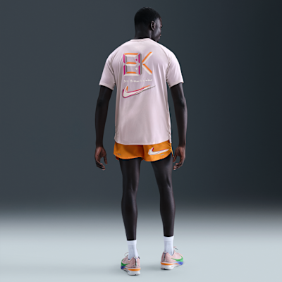 Playera de correr de manga corta Dri-FIT ADV para hombre Nike Stride "Eliud Kipchoge"