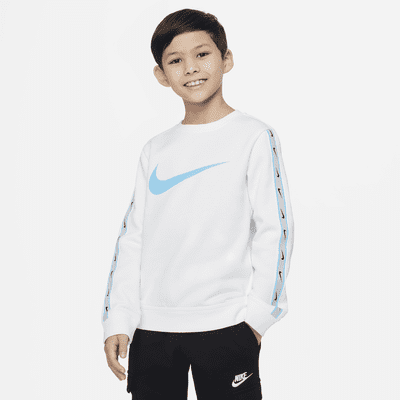 Nike Sportswear Repeat Older Kids' (Boys') Fleece Crew-Neck Sweatshirt ...