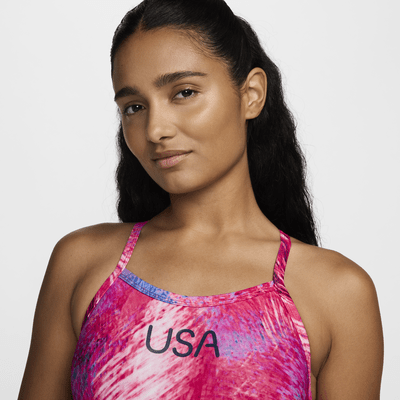 Traje de baño de una sola pieza con espalda deportiva para mujer Nike Swim HydraStrong Team USA