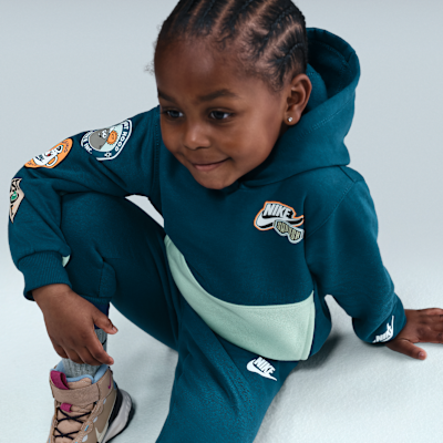 Nike Toddler Fleece Pullover Hoodie and Joggers Set