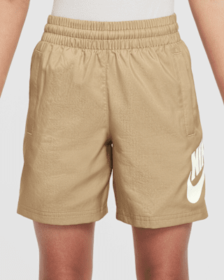 Nike Sportswear Club