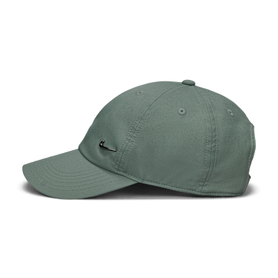 Nike Dri-FIT Club strukturálatlan, fém Swoosh-sal díszített sapka gyerekeknek