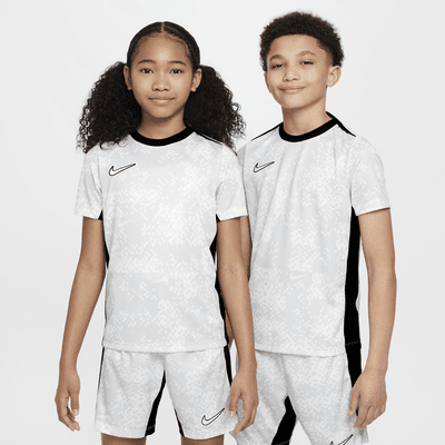 Nike Academy Pro Older Kids' Dri-FIT Short-Sleeve Football Top. Nike PH