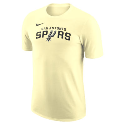 San Antonio Spurs Essential