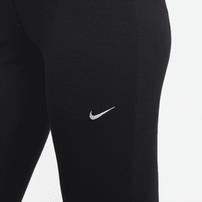 เลกกิ้งขาบานทรงรัดรูปผ้าร่องเล็กผู้หญิง Nike Sportswear Chill Knit