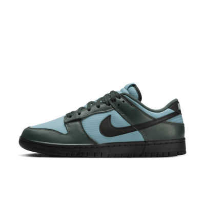 Nike Dunk Low Retro SE Men's Winterized Shoes