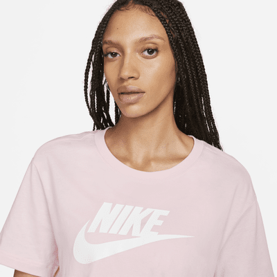 Playera cropped con logotipo para mujer Nike Sportswear Essential