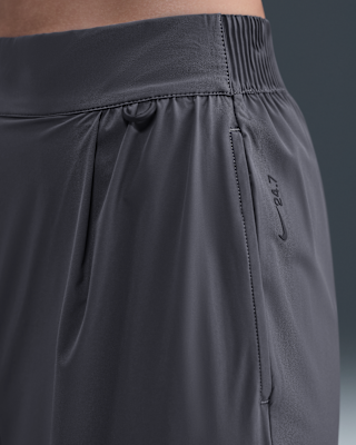 Nike 24.7 PerfectStretch