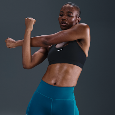 Nike Swift magas derekú, 10 cm-es, testhezálló, zsebes női futórövidnadrág