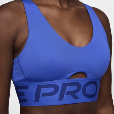 Nike Pro Indy Plunge közepes tartást adó, párnázott női sportmelltartó