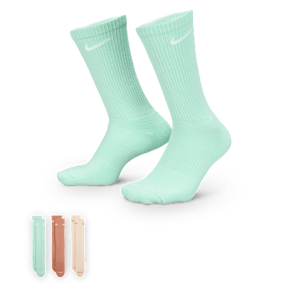 Nike Everyday Plus Cushioned