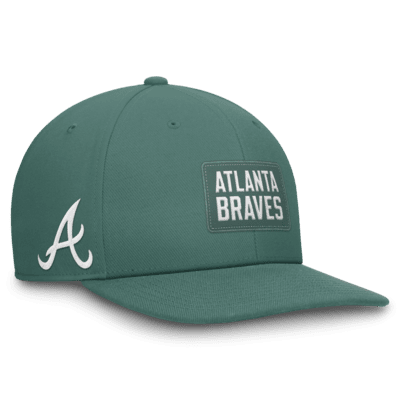 Gorra ajustable Nike Dri-FIT de la MLB para hombre Atlanta Braves Bicoastal Pro