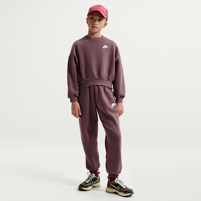 Nike Sportswear Club Fleece Girls' Boxy Crew-Neck Sweatshirt