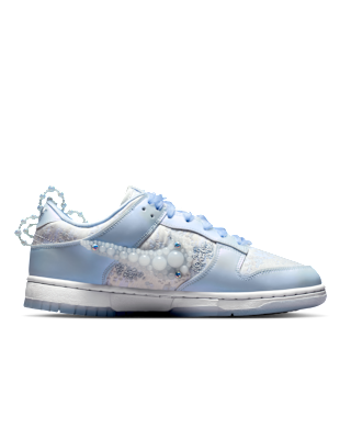 Nike Dunk 低筒女款藝術家系列