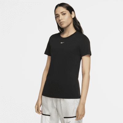 verlies uzelf terugtrekken Versterker Nike Sportswear T-shirt voor dames. Nike NL