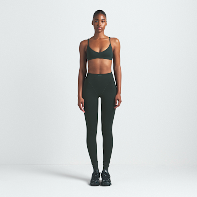 Leggings de tiro alto de 66 cm para mujer NikeSKIMS Matte