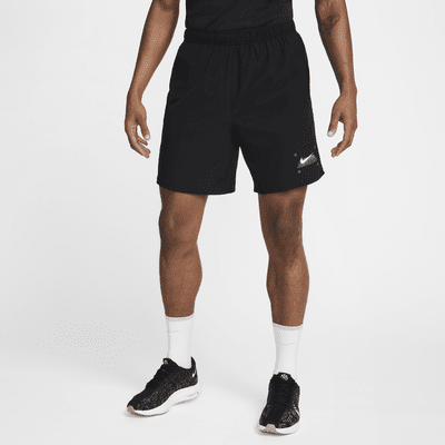 Nike Challenger Shorts mit Futter (ca. 18 cm, Herren)