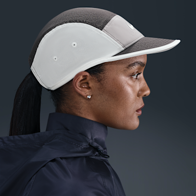 Ostrukturerad keps Nike Fly Dri-FIT med Swoosh-logga