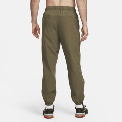 Nike Form Men's Dri-FIT Tapered Versatile Pants. Nike.com