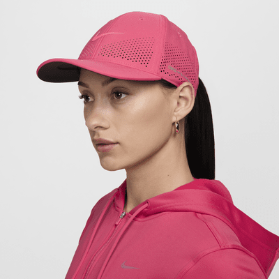 Gorra Swoosh estructurada Nike DriFIT ADV Club