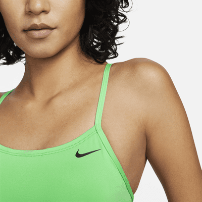 Prenda superior de bikini con espalda deportiva Nike Essential