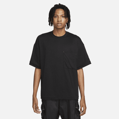 Kortærmet Nike Sportswear Tech Pack-Dri-FIT-overdel til mænd