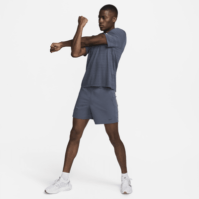 Nike A.P.S. Vielseitige Dri-FIT Herrenshorts (ca. 15 cm)