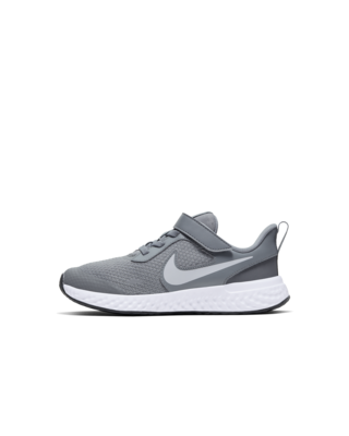 Nike Revolution 5 Younger Kids Shoes. Nike FI