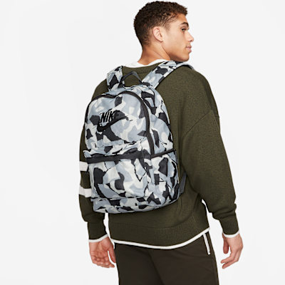 Nike Heritage Backpack (25L)