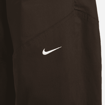 Nike Sportswear Essentials Women's Woven High-Rise Trousers. Nike UK