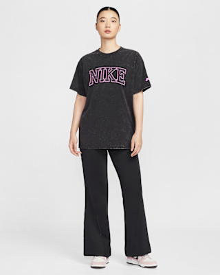 Nike Sportswear 經典