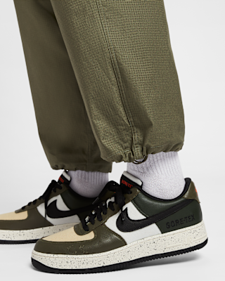 Nike Sportswear Club