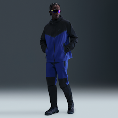Nike Tech