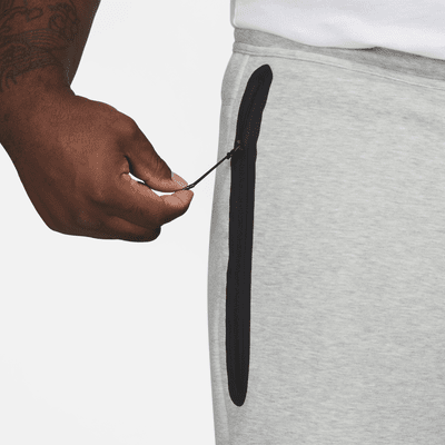 Nike Sportswear Tech Fleece férfi rövidnadrág