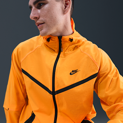 Nike Tech Men's Woven Full-Zip Windrunner Jacket