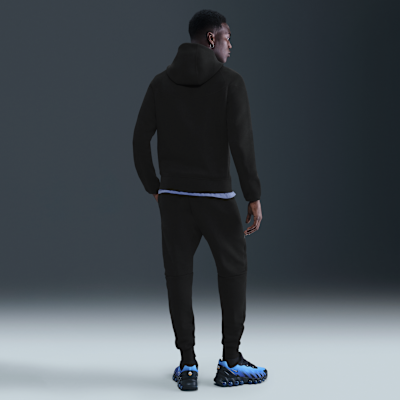 Chelsea FC Tech Men's Nike Total 90 Soccer Fleece Joggers