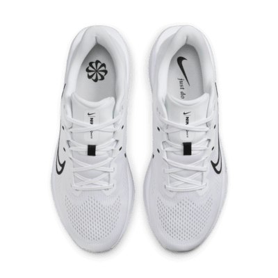 Tenis de correr en carretera para hombre Nike Quest 6