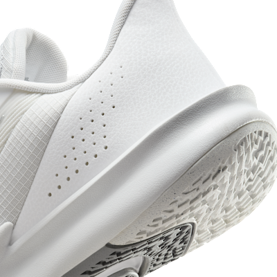 Chaussure de basket Nike Precision 7