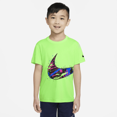 Playera para niños talla pequeña Nike Dri-FIT. Nike.com