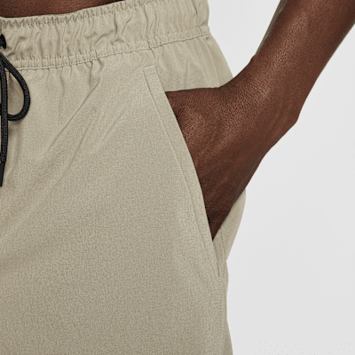 Shorts versatili Dri-FIT non foderati 18 cm Nike Unlimited – Uomo