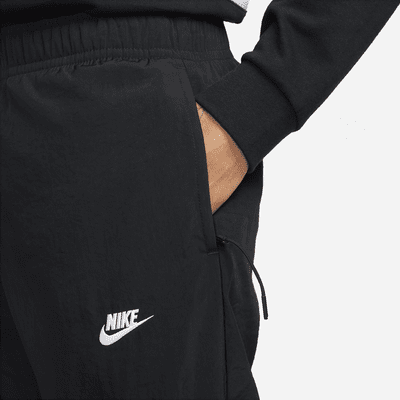 Nike Windrunner Men's Winterized Woven Trousers. Nike IL