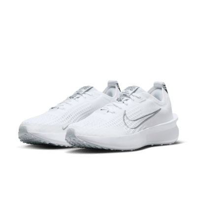 Nike Interact Run Women's Road Running Shoes