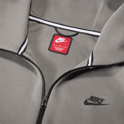 Nike Sportswear Tech Fleece Windrunner hettejakke til herre