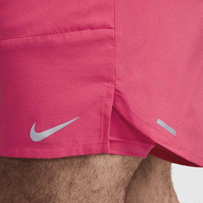 Nike Stride Dri-FIT 2-i-1 løpeshorts til herre (18 cm)