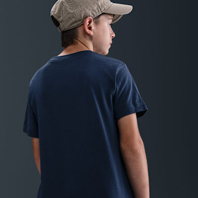 Nike Sportswear Older Kids' T-Shirt