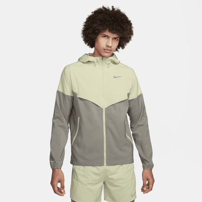 Мужская куртка Nike Windrunner для бега