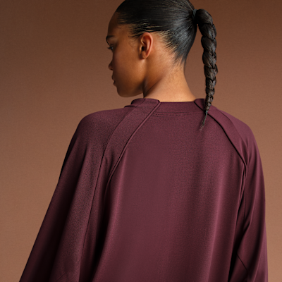 NikeSKIMS Airy Women's Oversized V-Neck Long-Sleeve Top