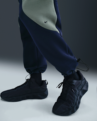 Nike Tech