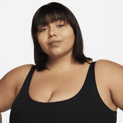 Brassière de sport longue non rembourrée à maintien léger Nike Zenvy Rib pour femme (grande taille)