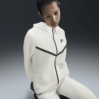 Nike Sportswear Tech Fleece Windrunner Kapuzenjacke (Damen)